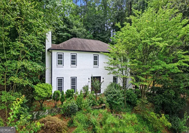 Photo 2 of Single family home for sale at 526 Jasmine Ct, Norcross, GA 30093 | MLS# 10812402 | Listing updated on 2026-09-08