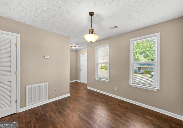 Photo 3 of Single family home for sale at 1370 Ling Dr, Austell, GA 30168 | MLS# 10735003 | Listing updated on 2026-07-24