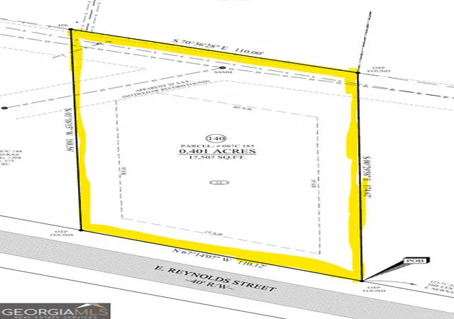 Photo 3 of Single family home for sale at 11 E Reynolds St, Newnan, GA 30263 | MLS# 10782728 | Listing updated on 2026-09-20