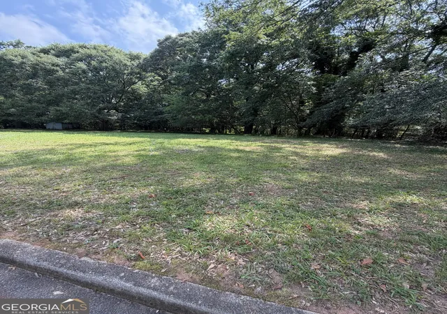 Photo 3 of Land for sale at 839 Beaver Run Rd, Stone Mountain, GA 30083 | MLS# 10812951 | Listing updated on 2026-08-08
