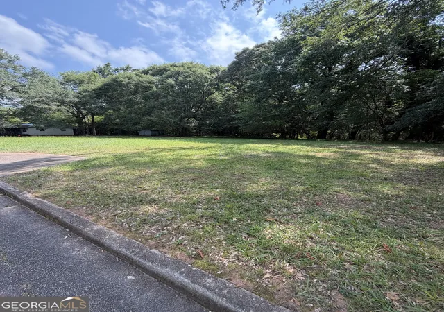 Photo 3 of Land for sale at 839 Beaver Run Rd, Stone Mountain, GA 30083 | MLS# 10812951 | Listing updated on 2026-10-03