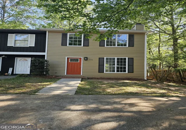 Photo 2 of Townhouse for sale at 770 Jamestown Xing, Jonesboro, GA 30238 | MLS# 10739050 | Listing updated on 2026-09-09