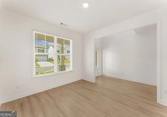 Photo 3 of Single family home for sale at 7371 Rocklin Ln, Flowery Branch, GA 30542 | MLS# 10834316 | Listing updated on 2026-08-30