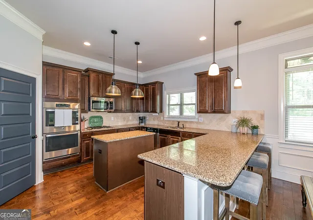 Photo 4 of Single family home for sale at 49 Bay Crst Ct, Loganville, GA 30052 | MLS# 10779494 | Listing updated on 2026-10-06