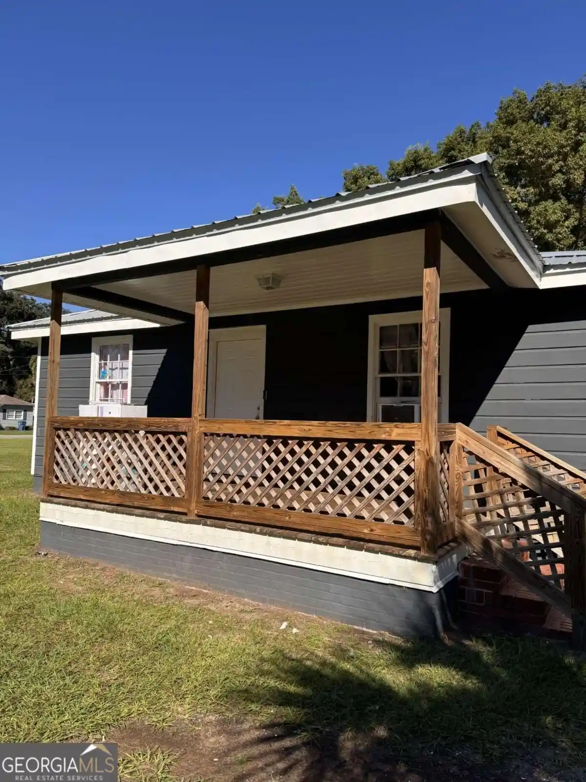 Single family home for sale at 3120 Reynolds St, Brunswick, GA 31520 | MLS# 10871518