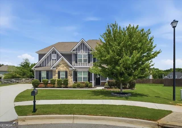 3rd image of 2225 Blackberry Ct, Monroe, GA 30656 | MLS# 10815293