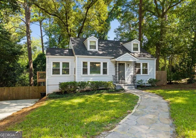 Photo 2 of Single family home for sale at 448 E Pharr Rd, Decatur, GA 30030 | MLS# 10830631 | Listing updated on 2026-09-14