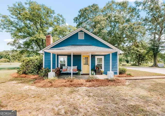 Photo 1 of Sale Pending at 824 Lexington Carlton Rd, Carlton, GA 30627 | MLS# 10831852 | Listing updated on 2026-09-14