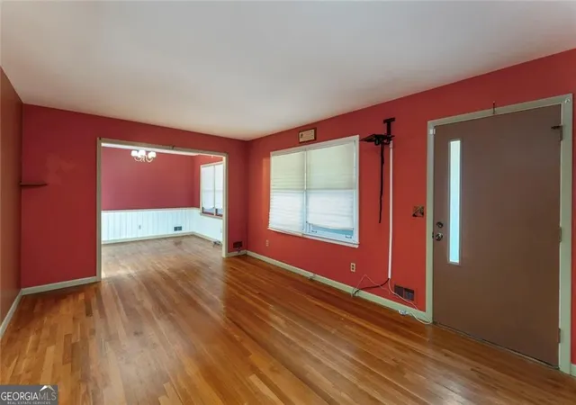 Photo 3 of Single family home for sale at 4260 Bingham Ct, Stone Mountain, GA 30083 | MLS# 10708435 | Listing updated on 2026-09-08