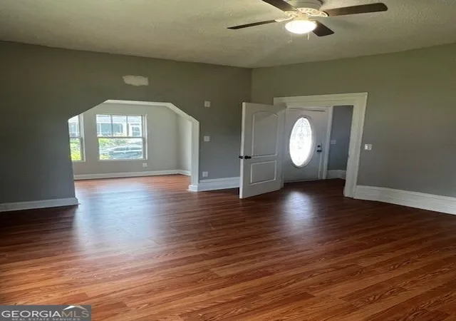 2nd image of 2033 Third Ave, Macon, GA 31204 | MLS# 10830203