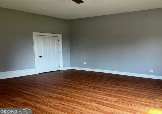 Photo 3 of Single family home for sale at 2033 Third Ave, Macon, GA 31204 | MLS# 10830203 | Listing updated on 2026-09-03