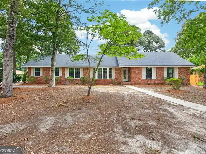 Photo 1 of Single family home for sale at 216 Ridgeland Dr, Warner Robins, GA 31093 | MLS# 10875799 | Listing updated on 2026-10-20