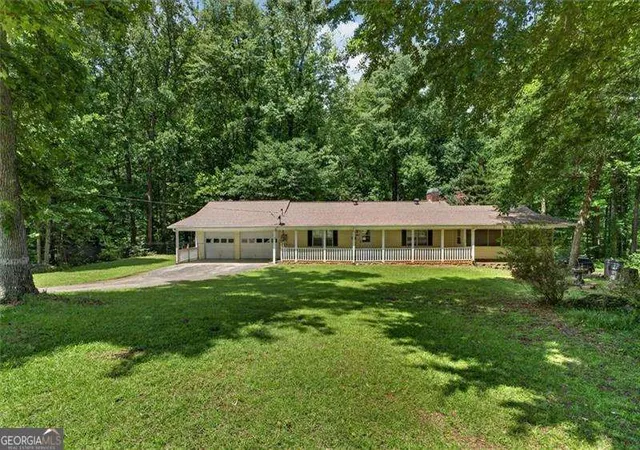 3rd image of 62 Chestnut Path, Dallas, GA 30132 | MLS# 10811505