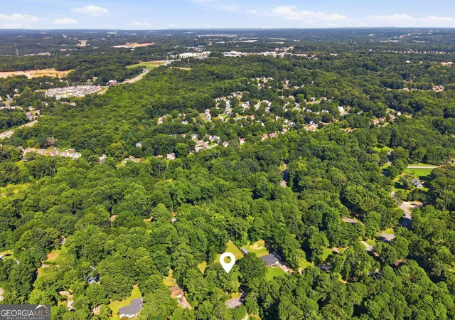 Photo 3 of Sale Pending at 5314 Sugar Ridge Dr, Buford, GA 30518 | MLS# 10833469 | Listing updated on 2026-09-14