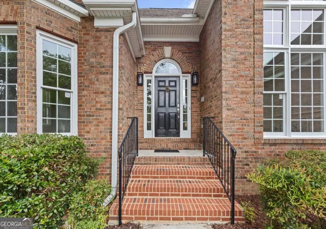 Photo 3 of Sale Pending at 1751 Mulberry Lake Dr, Dacula, GA 30019 | MLS# 10689283 | Listing updated on 2026-08-03