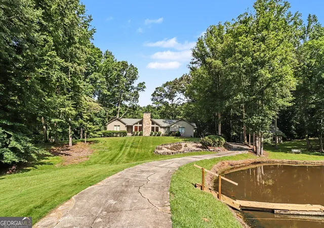 2nd image of 4098 Happy Valley Cir, Newnan, GA 30263 | MLS# 10821305