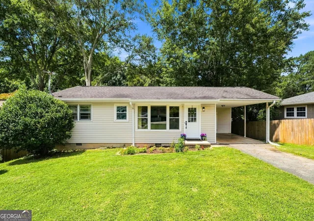 Photo 1 of Single family home for sale at 1960 Frank Ln Se, Marietta, GA 30060 | MLS# 10826040 | Listing updated on 2026-10-04