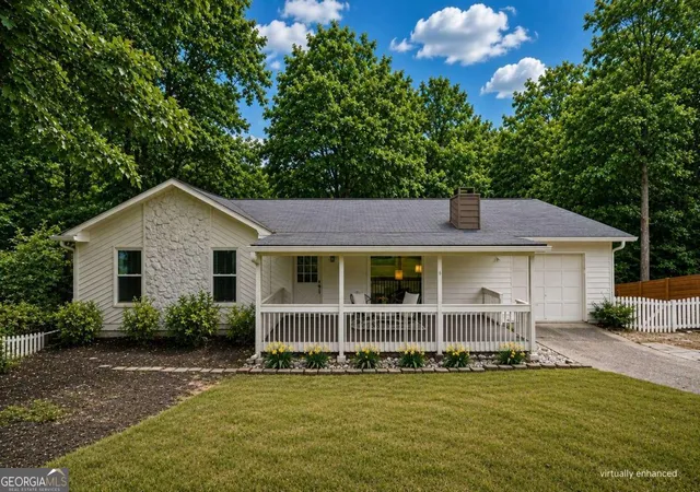 1st image of 270 Parkmont Ct, Roswell, GA 30076 | MLS# 10824854