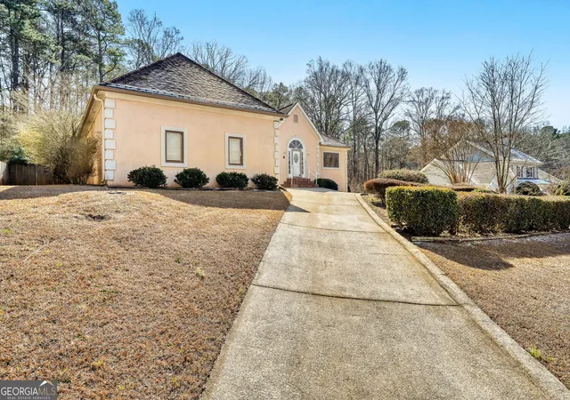 2nd image of 1522 Catherine Ct, Suwanee, GA 30024 | MLS# 10699979