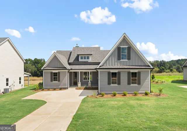 Photo 3 of Single family home for sale at 1101 Madison Hills Dr, Madison, GA 30650 | MLS# 10769762 | Listing updated on 2026-09-12