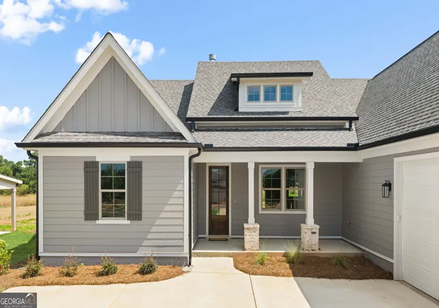 Photo 4 of Single family home for sale at 1101 Madison Hills Dr, Madison, GA 30650 | MLS# 10769762 | Listing updated on 2026-09-12