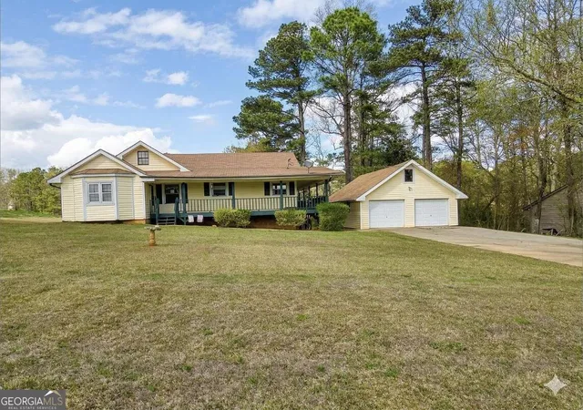 Photo 2 of Single family home for sale at 9000 Edinburg Dr, Winston, GA 30187 | MLS# 10723023 | Listing updated on 2026-09-04