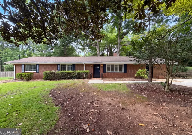1st image of 210 Pinewood Ln, Stockbridge, GA 30281 | MLS# 10814399