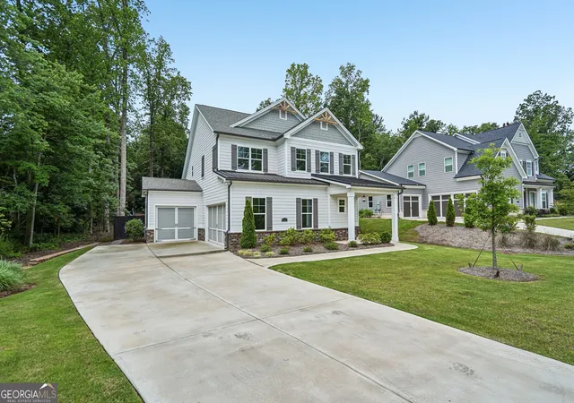 Photo 2 of Single family home for sale at 4405 Ryker Rd, Cumming, GA 30041 | MLS# 10818567 | Listing updated on 2026-09-17