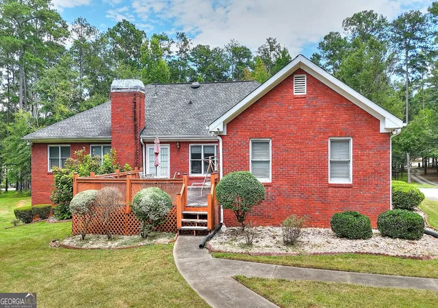 Photo 3 of Single family home for sale at 2639 Stanton Rd, Conyers, GA 30094 | MLS# 10816309 | Listing updated on 2026-09-18
