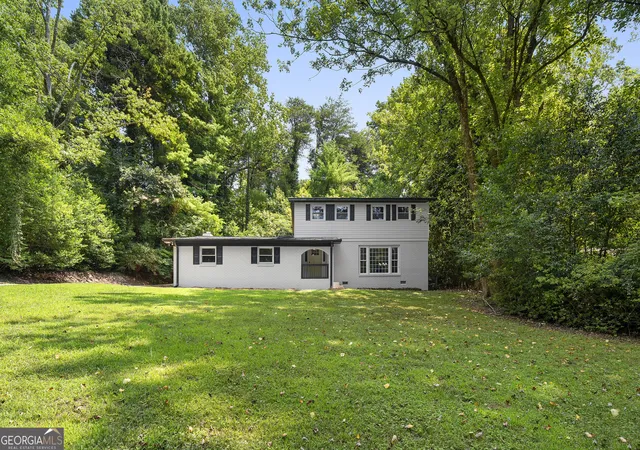 1st image of 1973 Pine Tree Trl, Gainesville, GA 30501 | MLS# 10814975