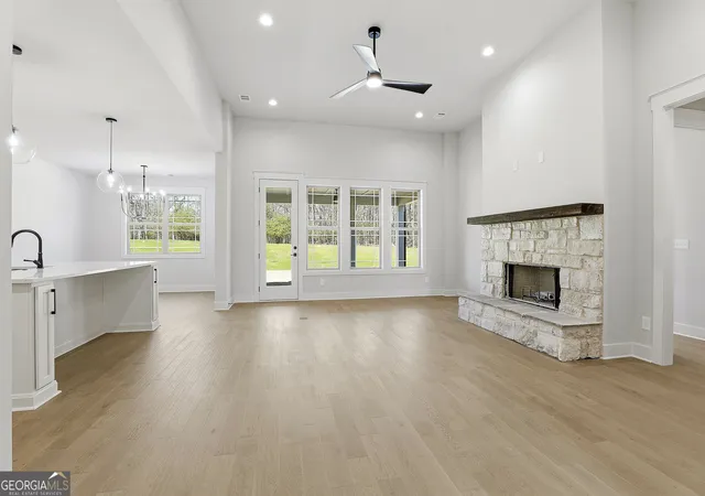 5th image of 155 Paislee Park Dr #13, Fayetteville, GA 30215 | MLS# 10633352