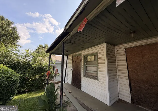 3rd image of 806 Welch St Sw, Atlanta, GA 30310 | MLS# 10819127