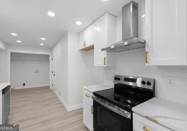Photo 3 of Single family home for sale at 3214 Kimberly Woods Ct Sw, Lilburn, GA 30047 | MLS# 10827203 | Listing updated on 2026-10-10