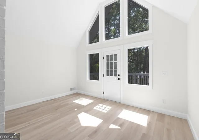 Photo 4 of Single family home for sale at 3214 Kimberly Woods Ct Sw, Lilburn, GA 30047 | MLS# 10827203 | Listing updated on 2026-10-10
