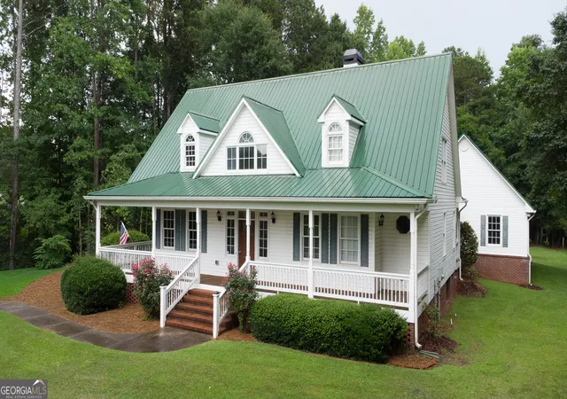 1st image of 8145 Bennett Ln, Gainesville, GA 30506 | MLS# 10803903