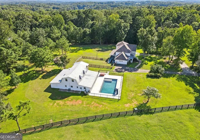 Photo 2 of Mansion for sale at 1092 Old Lathemtown Rd, Canton, GA 30115 | MLS# 10597299 | Listing updated on 2026-08-24
