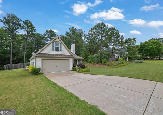 Homes for sale in Dawsonville, GA | 131 Makers Wy, Dawsonville, GA 30534 | MLS# 10772197