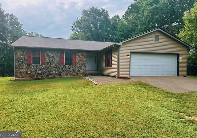 Photo 1 of Sale Pending at 245 W Kelly Lake Rd, Brooks, GA 30205 | MLS# 10817942 | Listing updated on 2026-08-13