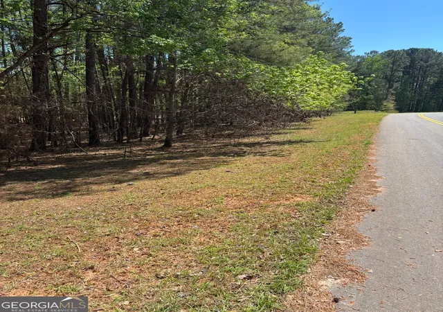 Photo 3 of Land for sale at 282 Quesenberry Dr, Eatonton, GA 31024 | MLS# 10737037 | Listing updated on 2026-07-30