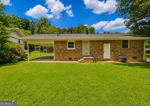 Photo 3 of Single family home for sale at 792 Sw Plainville Cir Sw, Atlanta, GA 30331 | MLS# 10834617 | Listing updated on 2026-09-14