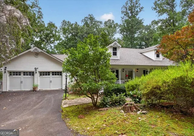 1st image of 654 Oaklands Dr, Talking Rock, GA 30175 | MLS# 10823572