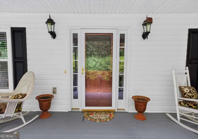 Photo 3 of Single family home for sale at 654 Oaklands Dr, Talking Rock, GA 30175 | MLS# 10823572 | Listing updated on 2026-08-25