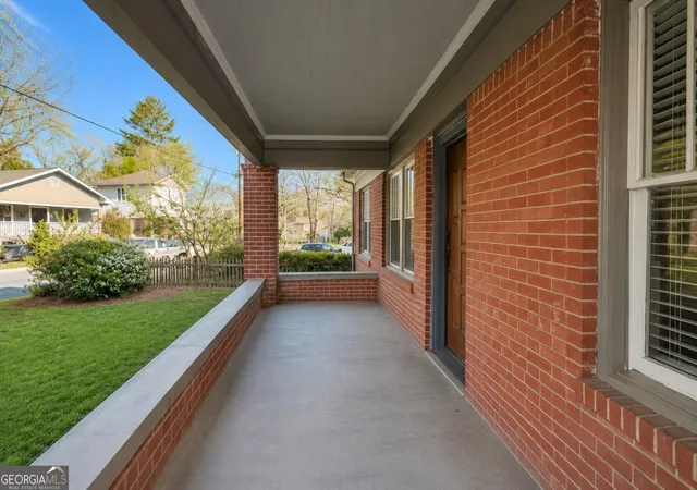 11th image of 117 4th Ave, Decatur, GA 30030 | MLS# 10777547