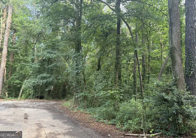 Photo 4 of Manufactured home for sale at 400 Sunset Dr Se, Acworth, GA 30102 | MLS# 10827155 | Listing updated on 2026-08-31