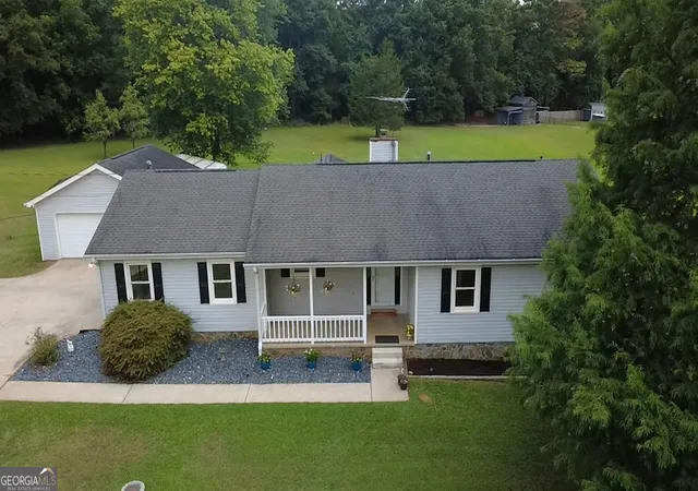 1st image of 162 Price Dr W, Locust Grove, GA 30248 | MLS# 10813106