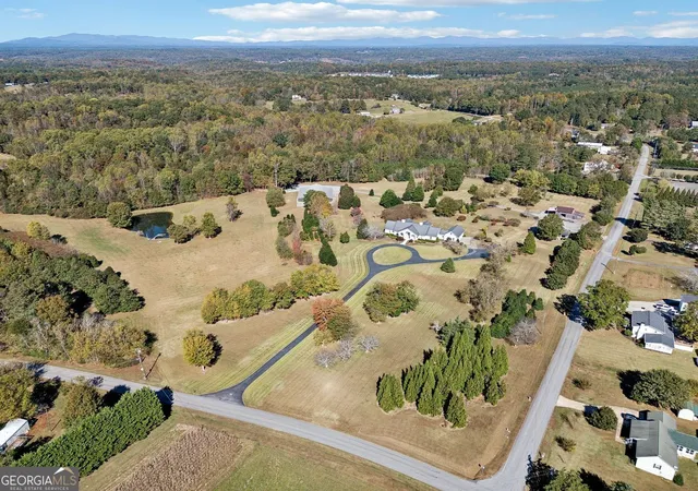 3rd image of 7755 Blacks Mill Rd, Dawsonville, GA 30534 | MLS# 10797958