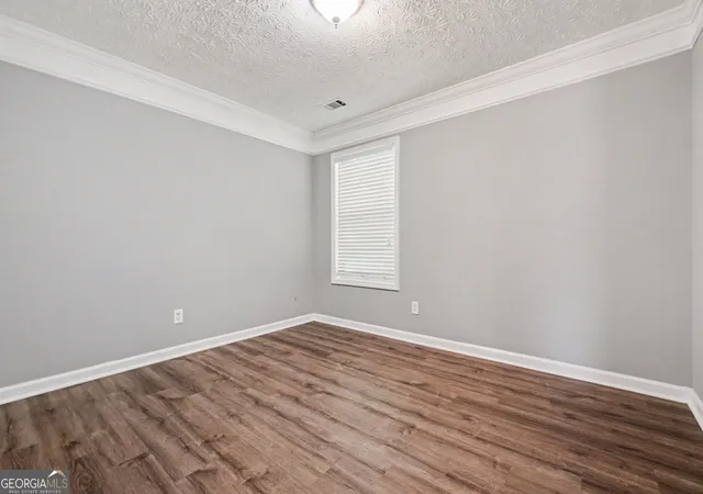 Photo 2 of Sale Pending at 2498 Insdale Tr NW, Acworth, GA 30101 | MLS# 10785569 | Listing updated on 2026-10-28