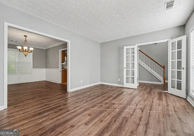 Photo 3 of Sale Pending at 2498 Insdale Tr NW, Acworth, GA 30101 | MLS# 10785569 | Listing updated on 2026-10-28