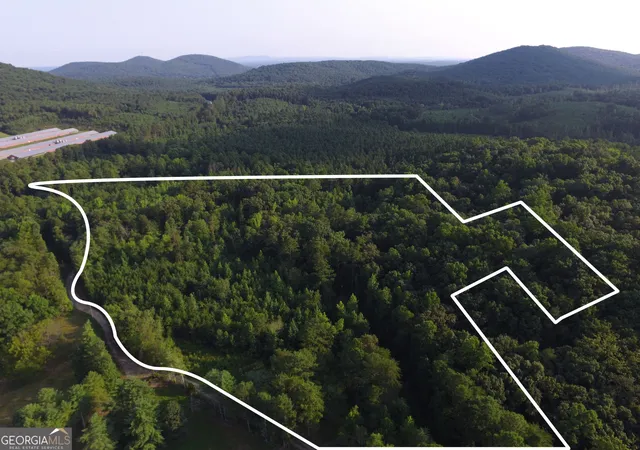 3rd image of 239 Legend Hollow Rd Nw, Rome, GA 30165 | MLS# 10810503