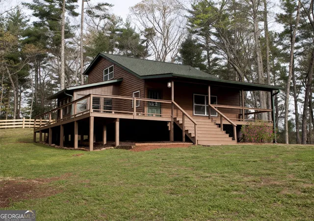 Homes for sale in Dahlonega, GA | 221 Muscadine Rd, Dahlonega, GA 30533 | MLS# 10739973